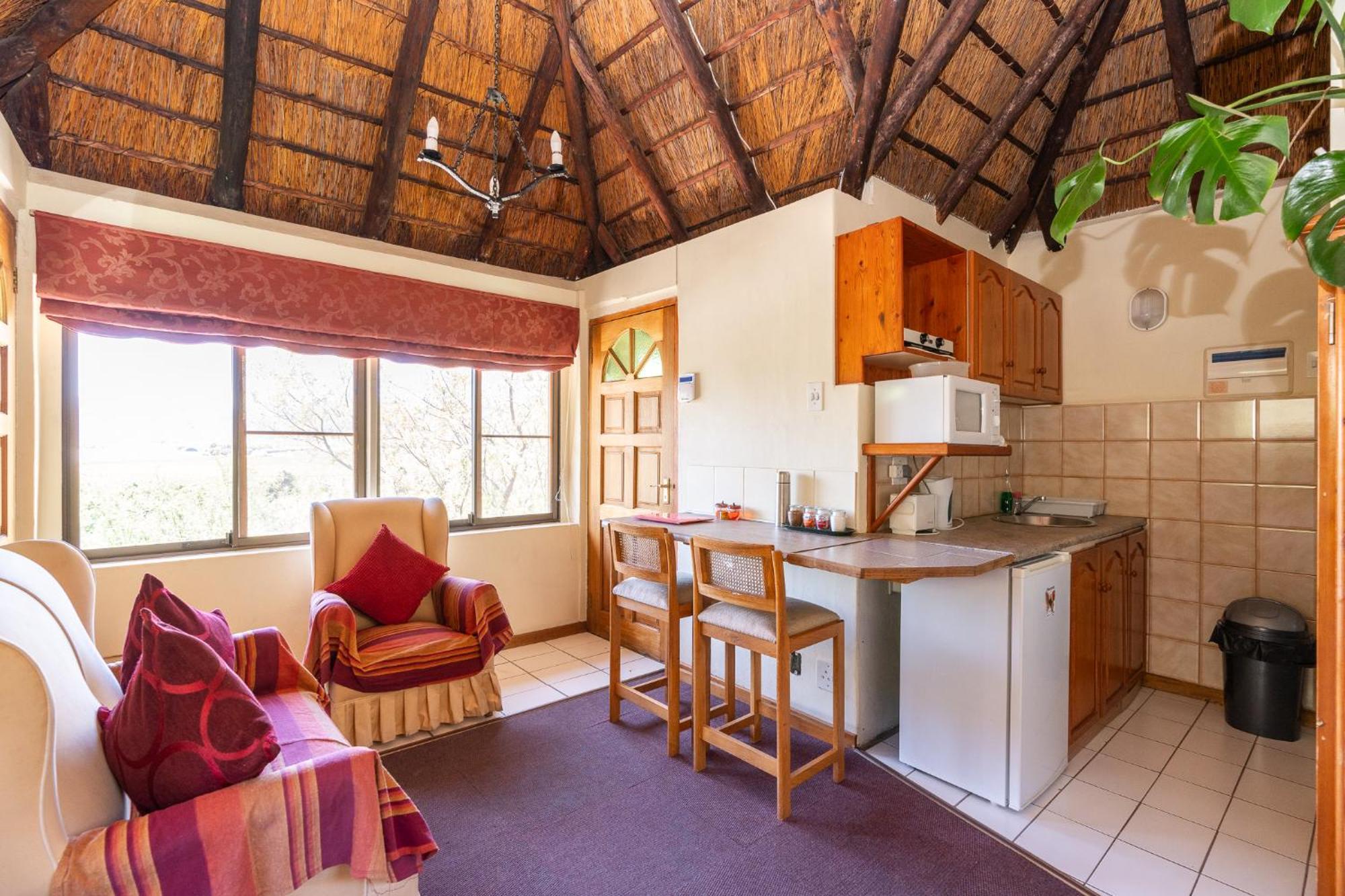 Montagu Little Sanctuary - Hot Spring Access At Reduced Price Apartman Kültér fotó